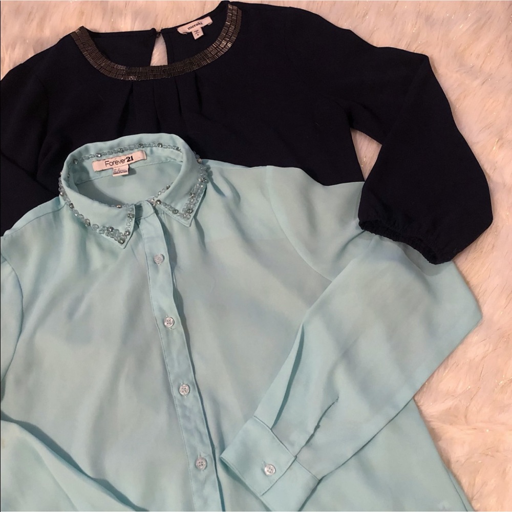 Boundle of 2 size SMALL